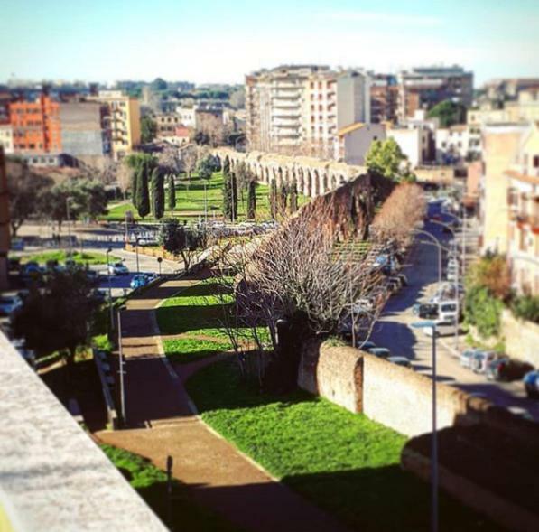 شقة Alloggio Turistico All'Acquedotto روما المظهر الخارجي الصورة